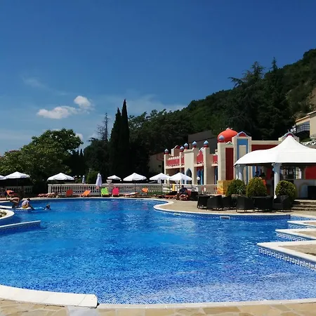 Sandapart Romana Elenite